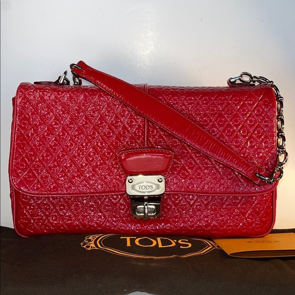 TOD’S ‘Signature Collection’ Shoulder Bag ~ in Red Patent Geometric Leather - Picture 1 of 17
